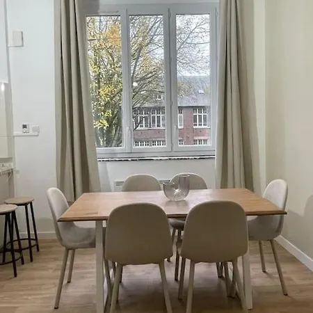 Magnifique Cocon Familial - 8 Personnes - Parking Inclus بيت للعطل