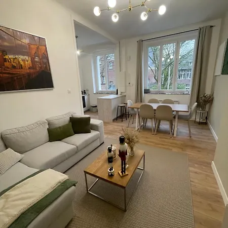 Magnifique Cocon Familial - 8 Personnes - Parking Inclus بيت للعطل