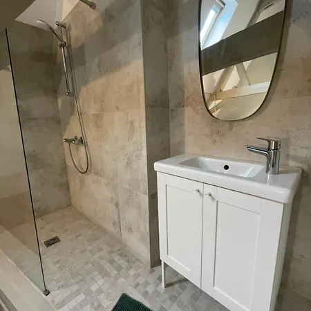 Magnifique Cocon Familial - 8 Personnes - Parking Inclus بيت للعطل