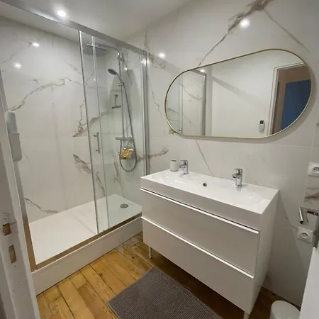 بيت للعطل Magnifique Cocon Familial - 8 Personnes - Parking Inclus